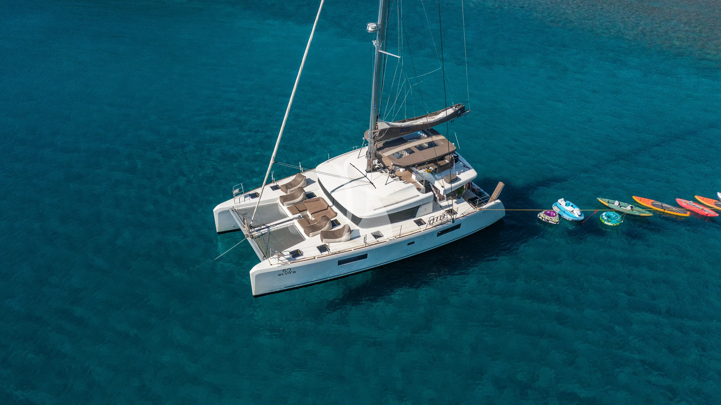 ELVIRA 52