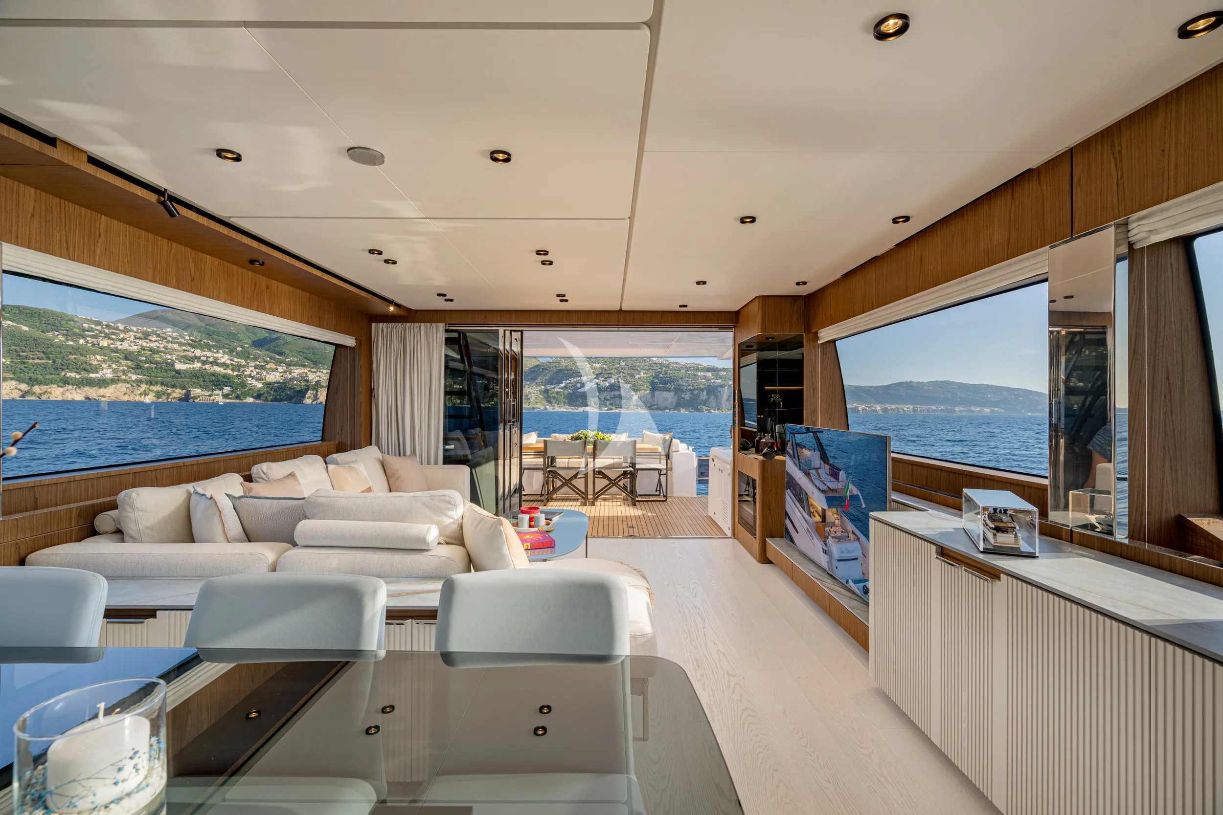 SEA DIAMOND