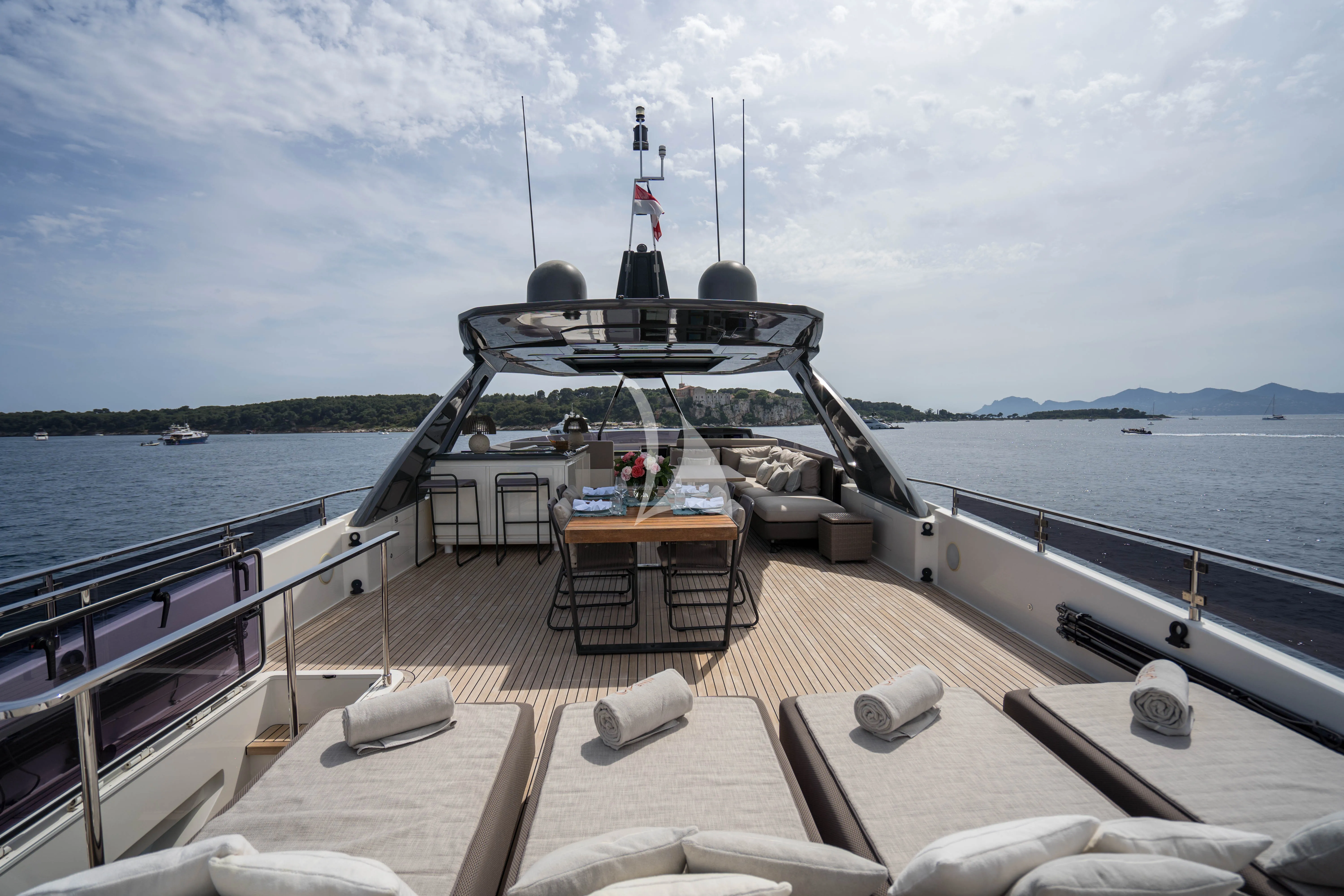 ASTONSEA (Ex Nineteen 42)