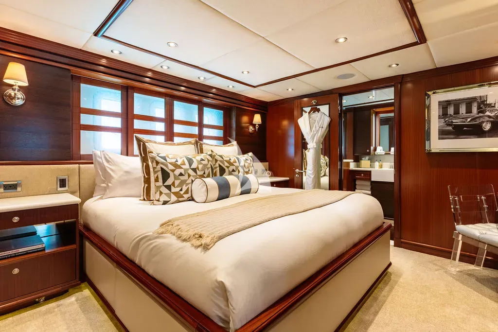 OCEAN CLUB