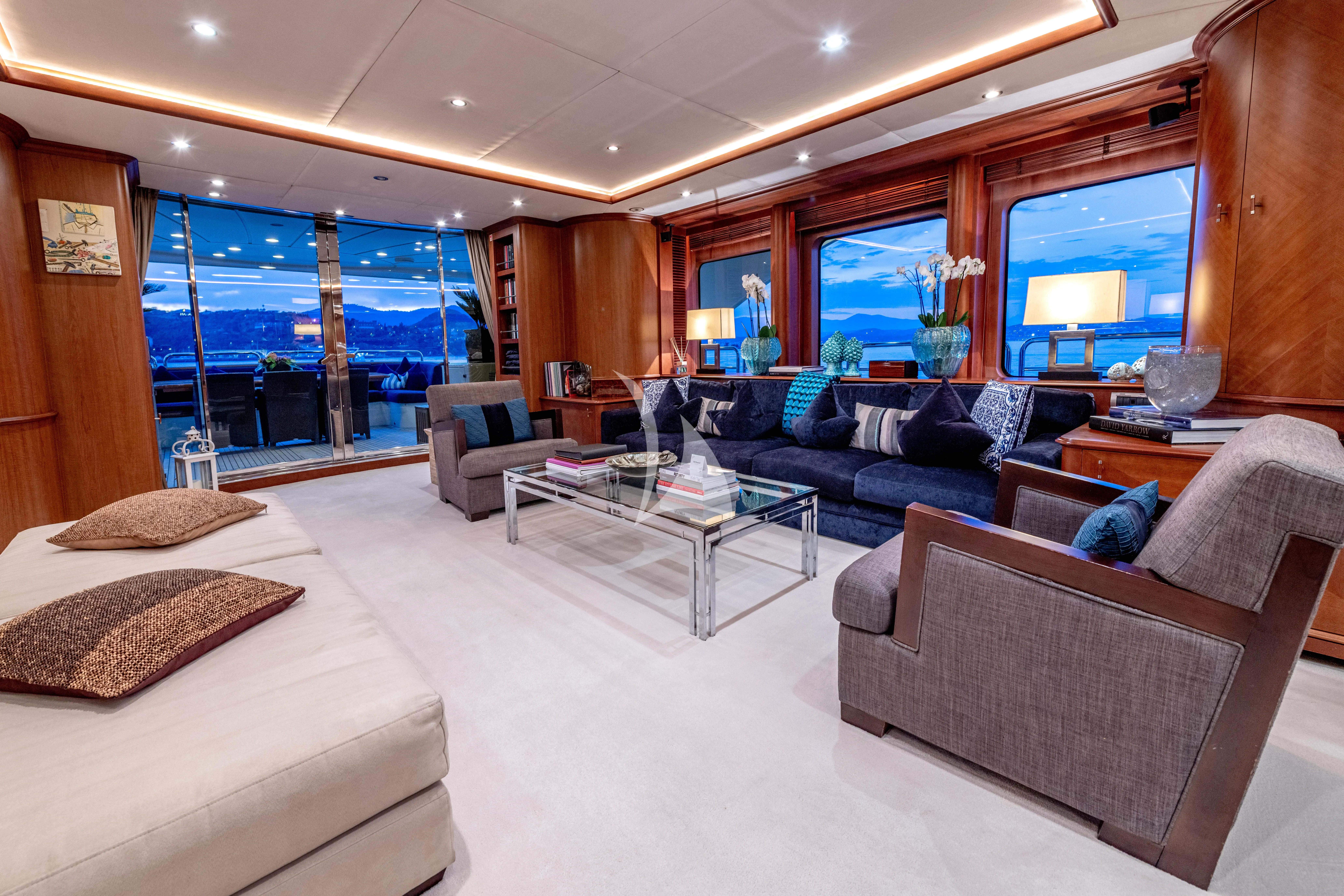 SEA BLUEZ