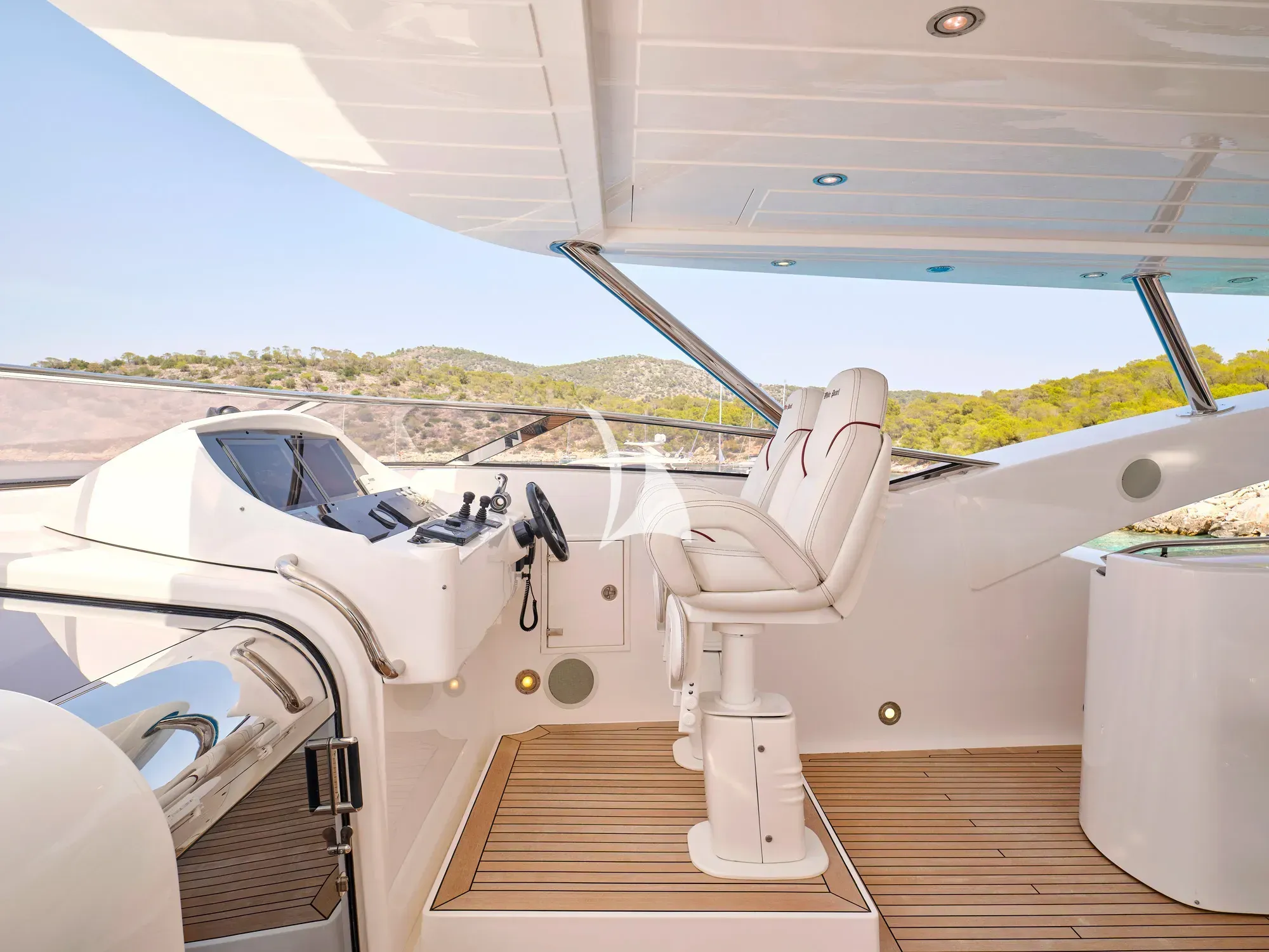 WHITE PEARL I