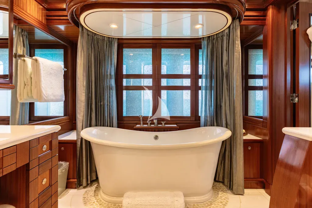 OCEAN CLUB