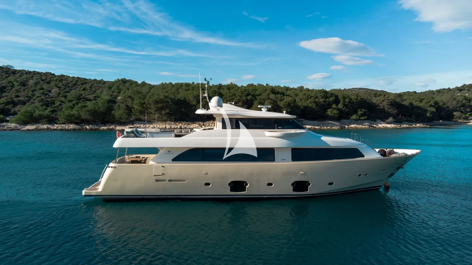 FRIEND'S BOAT