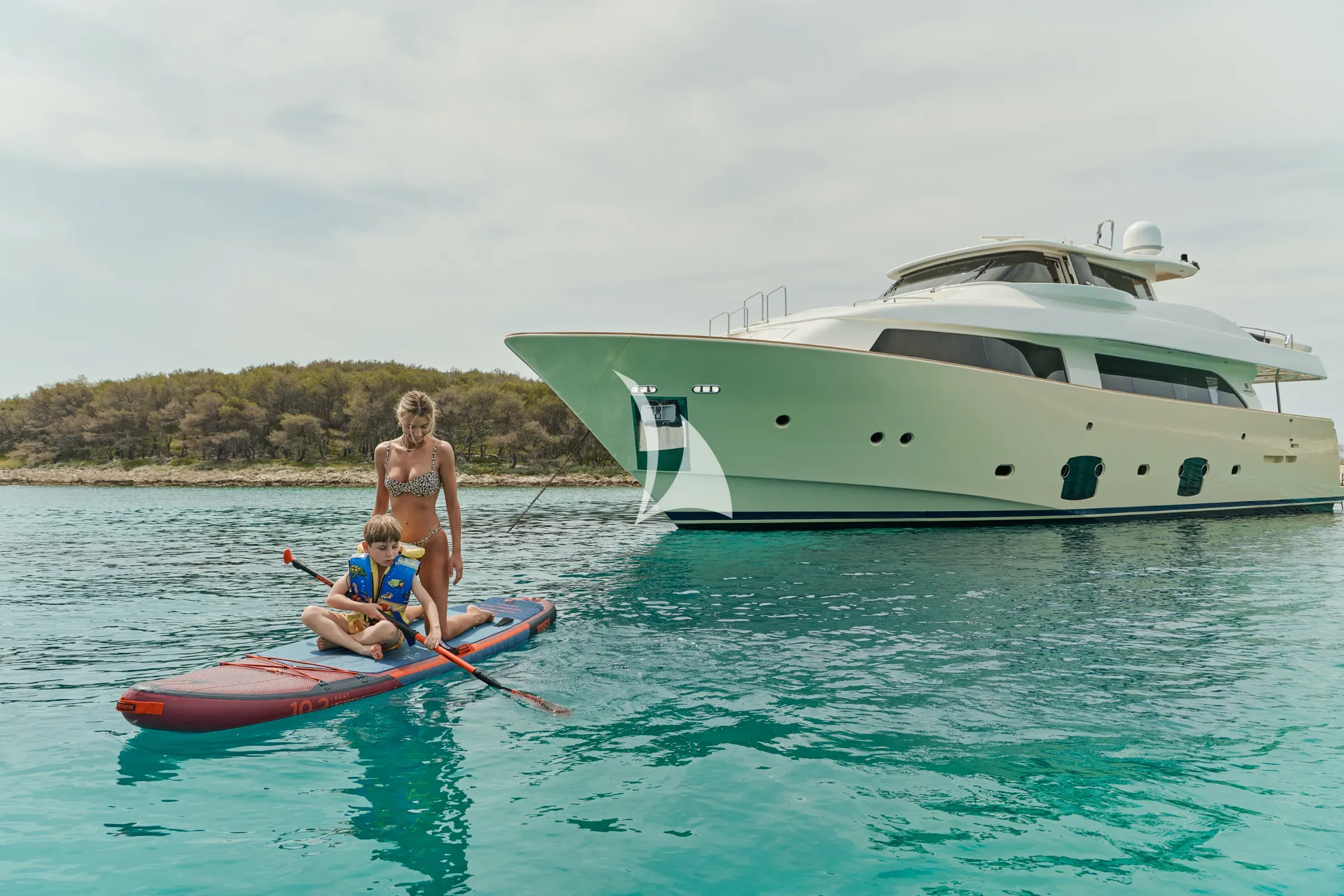 FRIEND'S BOAT