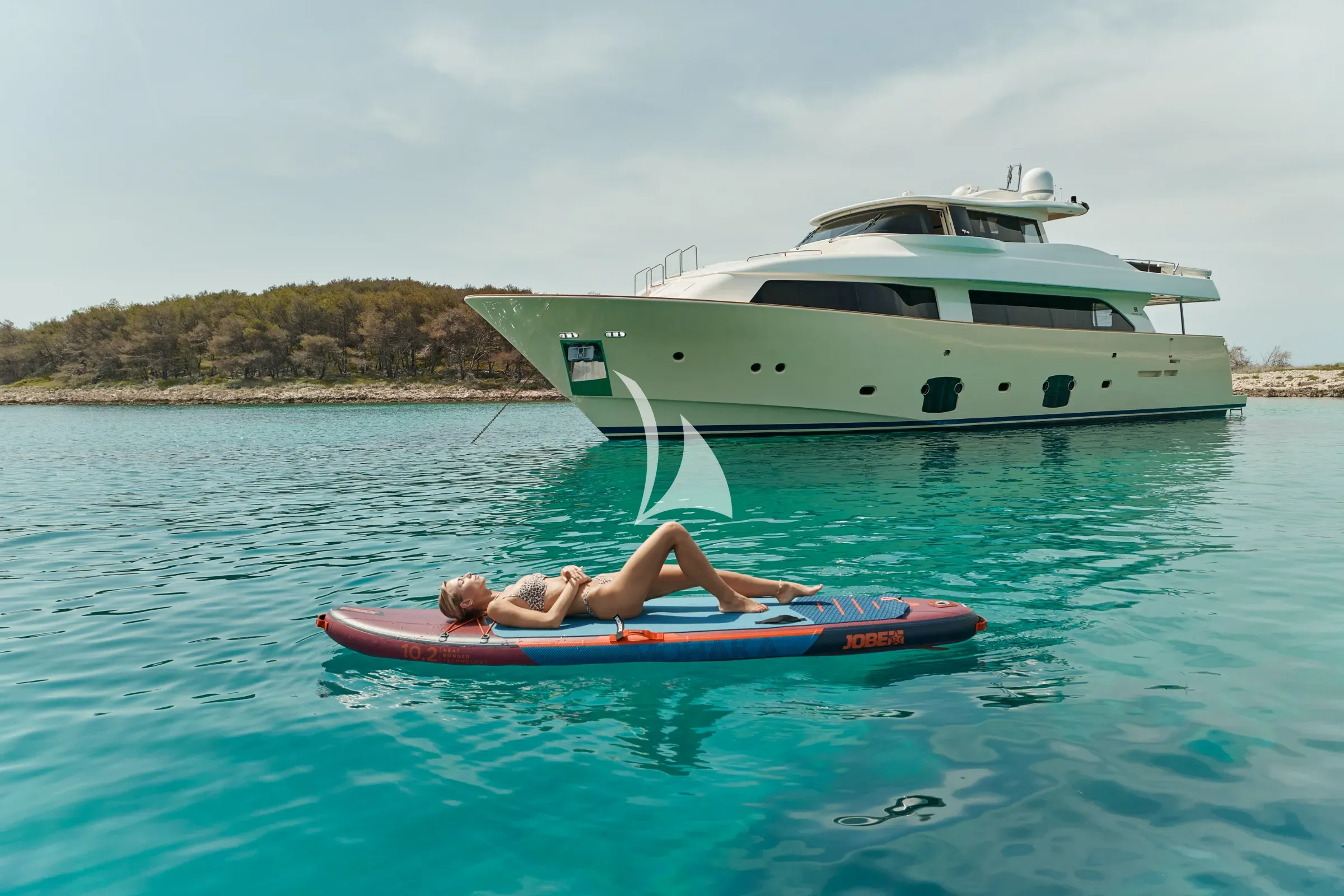 FRIEND'S BOAT