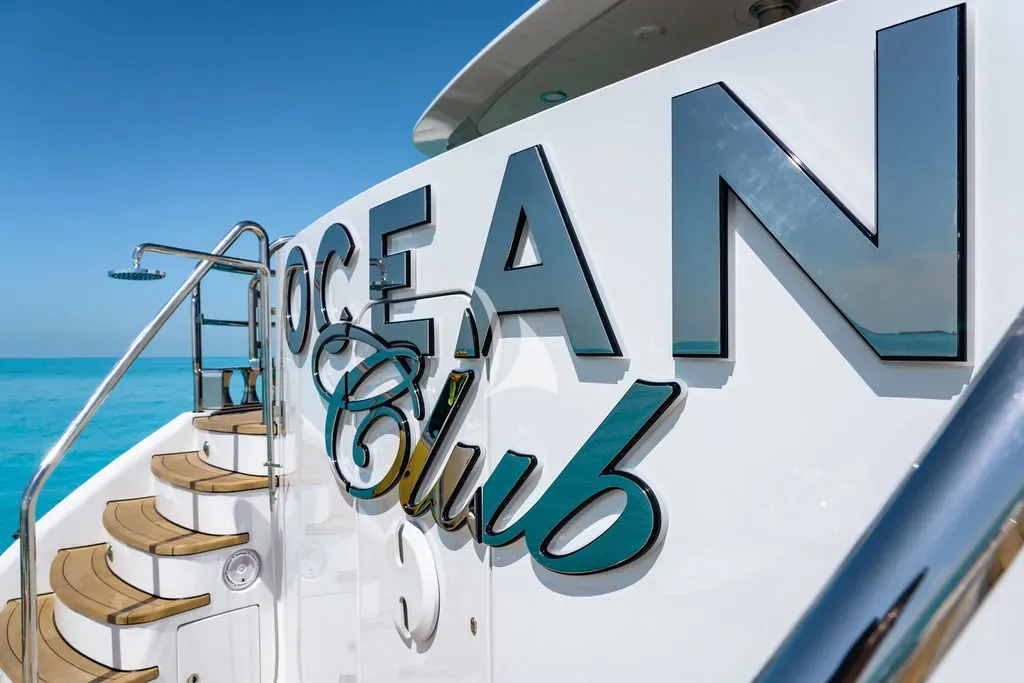 OCEAN CLUB