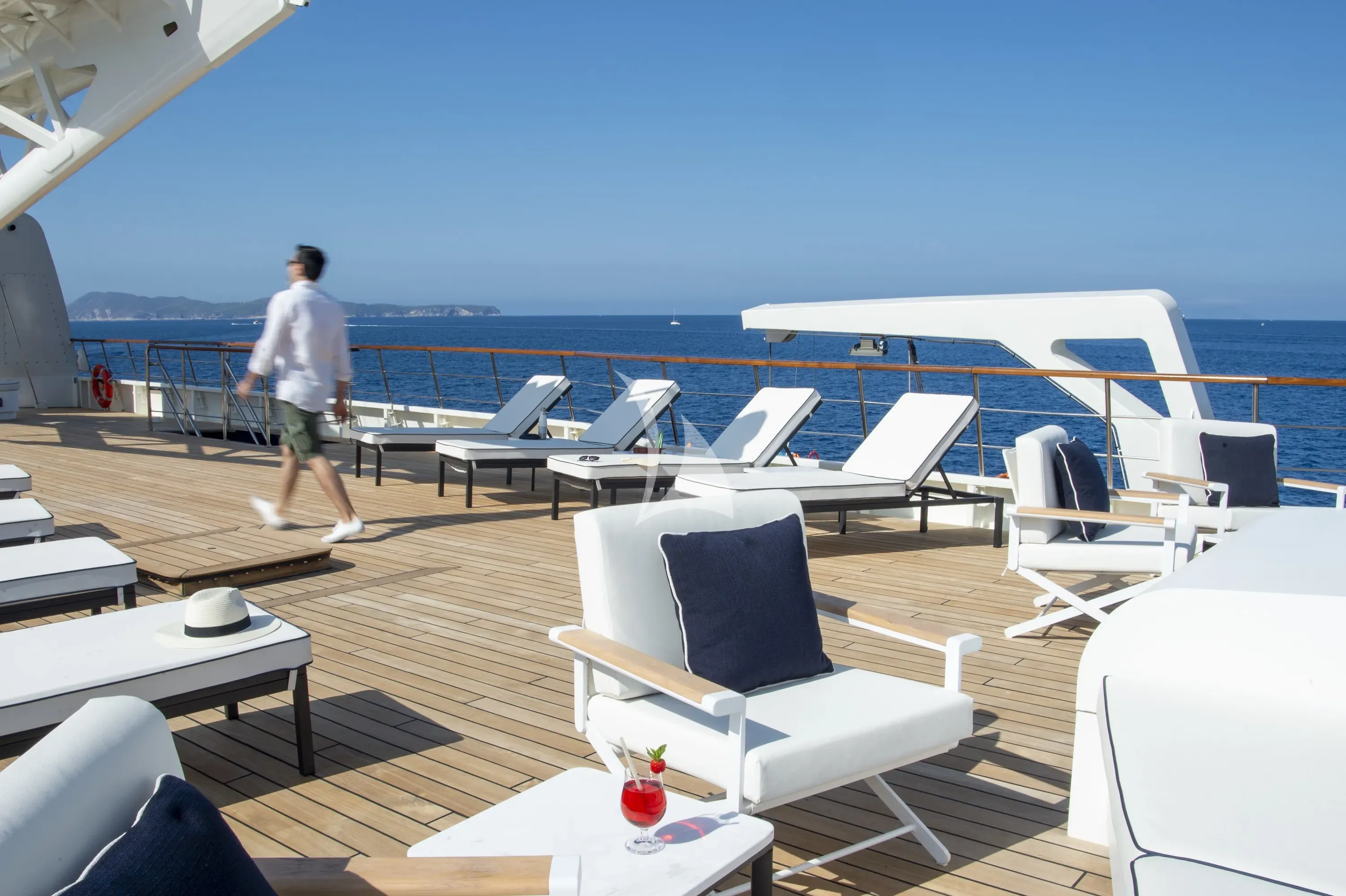LE PONANT