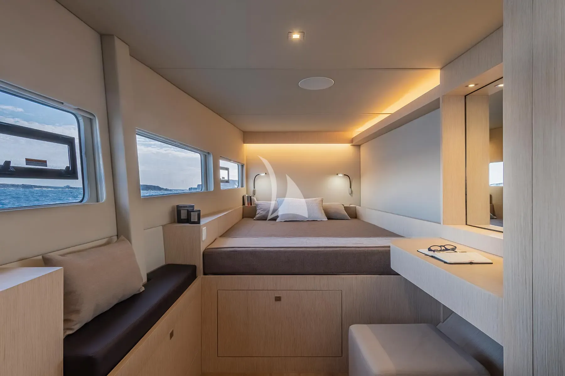 SILENT DREAM