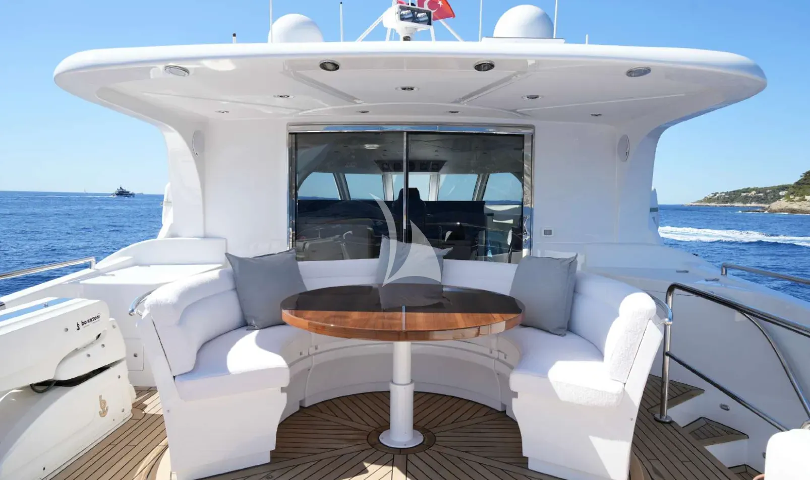 SEA BREEZE ONE