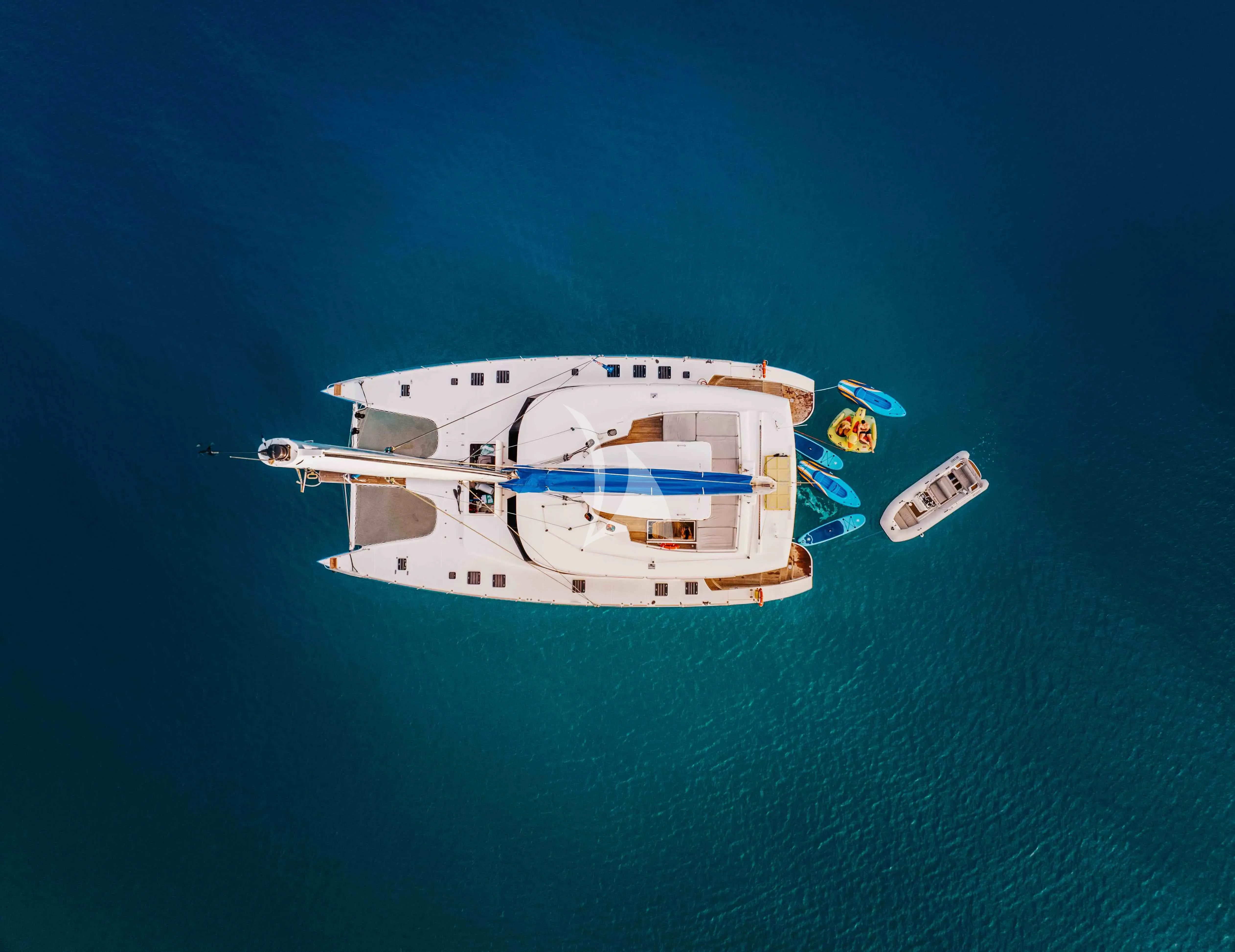 S/Y FENG