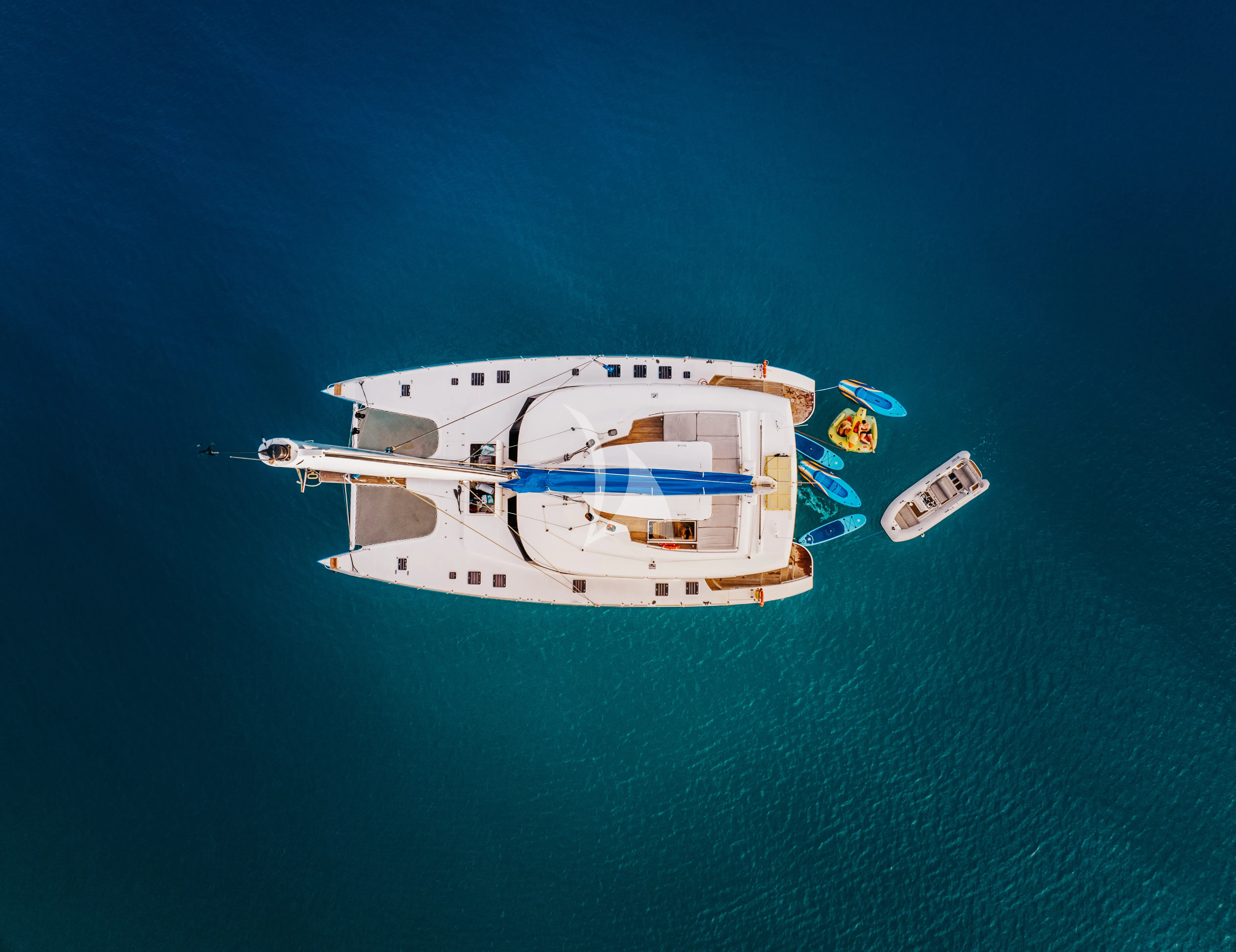 S/Y FENG