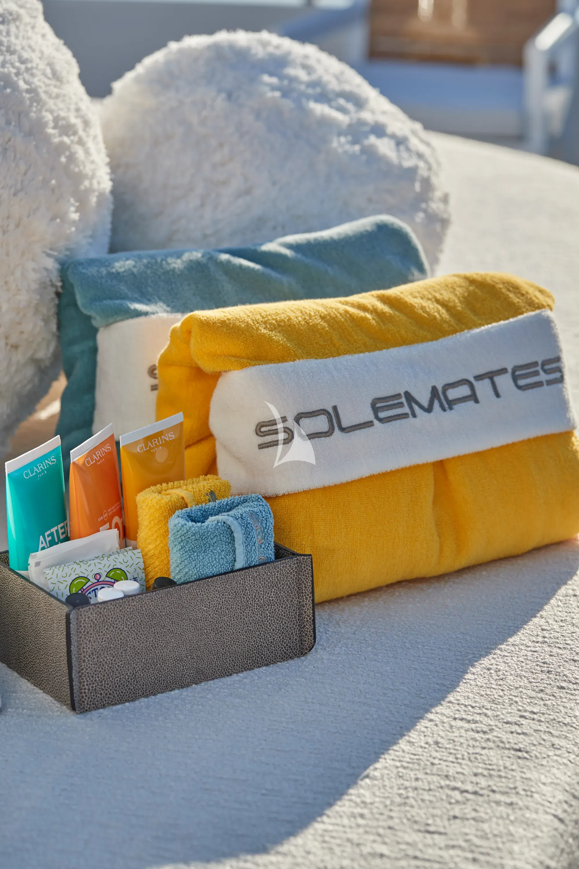 Solemates