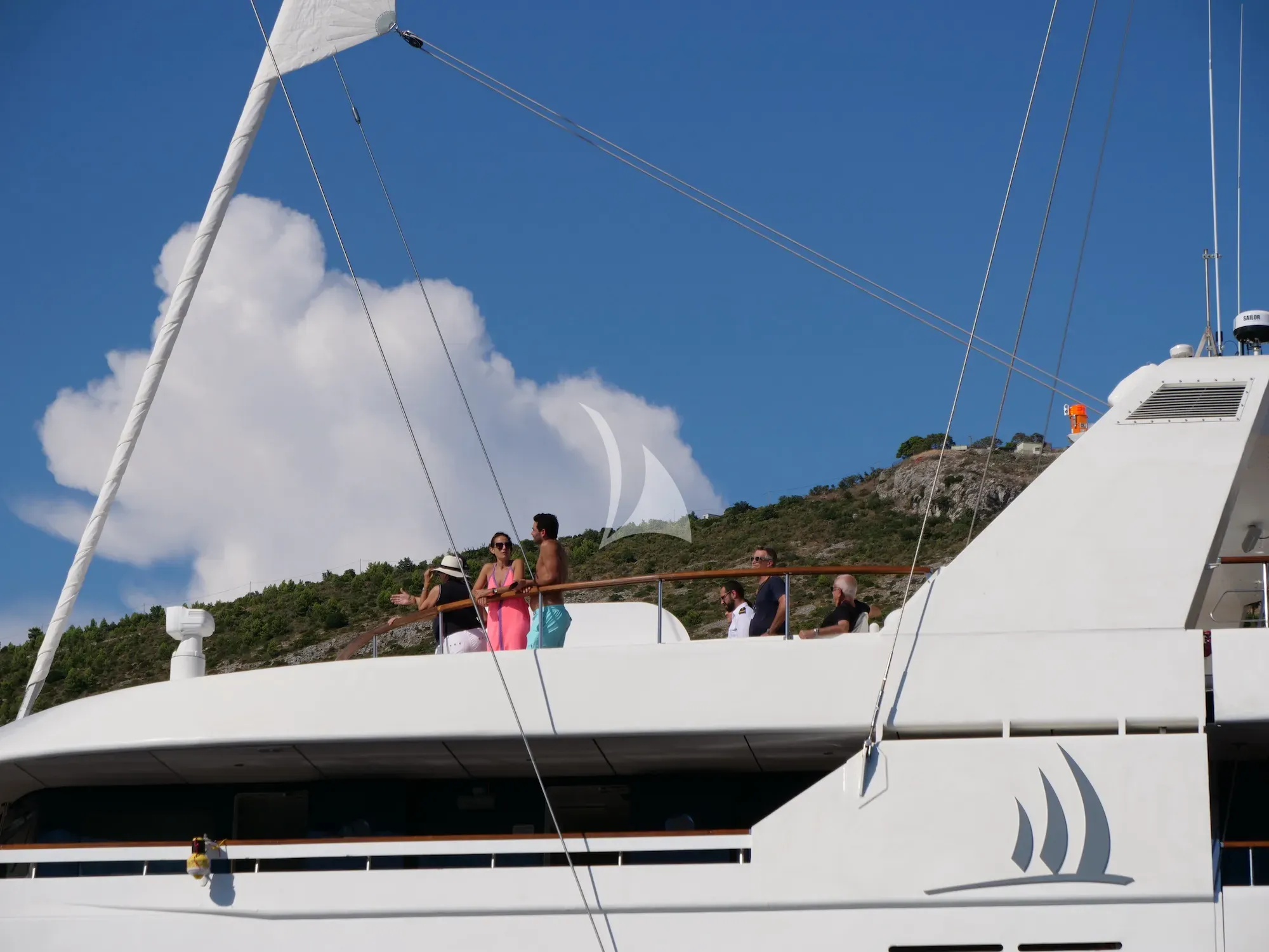 LE PONANT