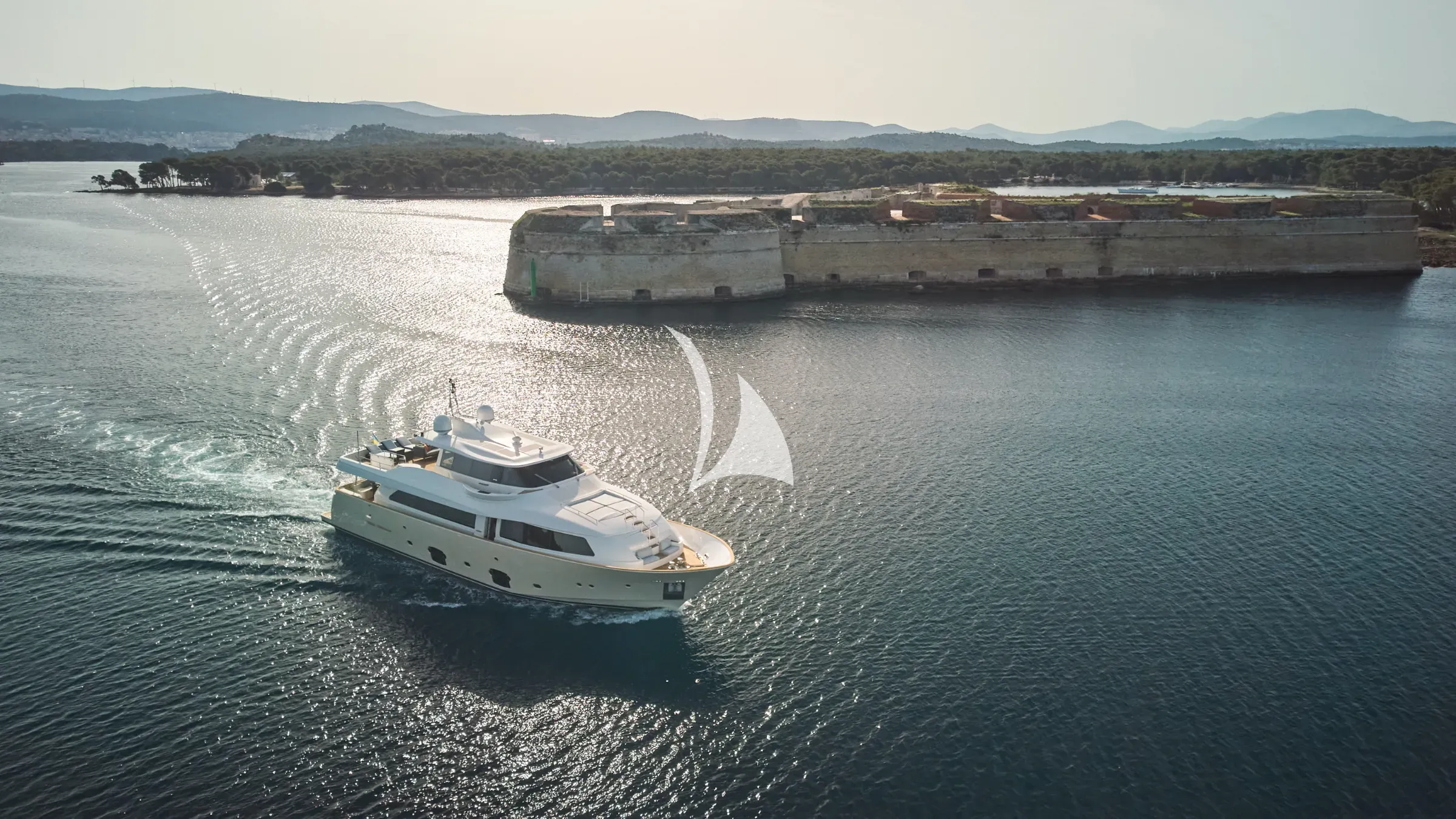 FRIEND'S BOAT
