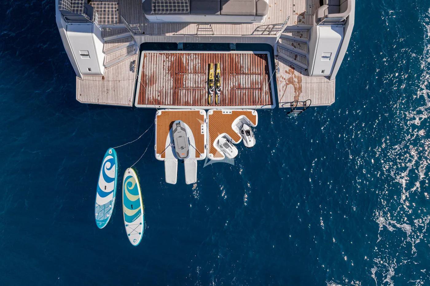 CAPRI | Thira 80