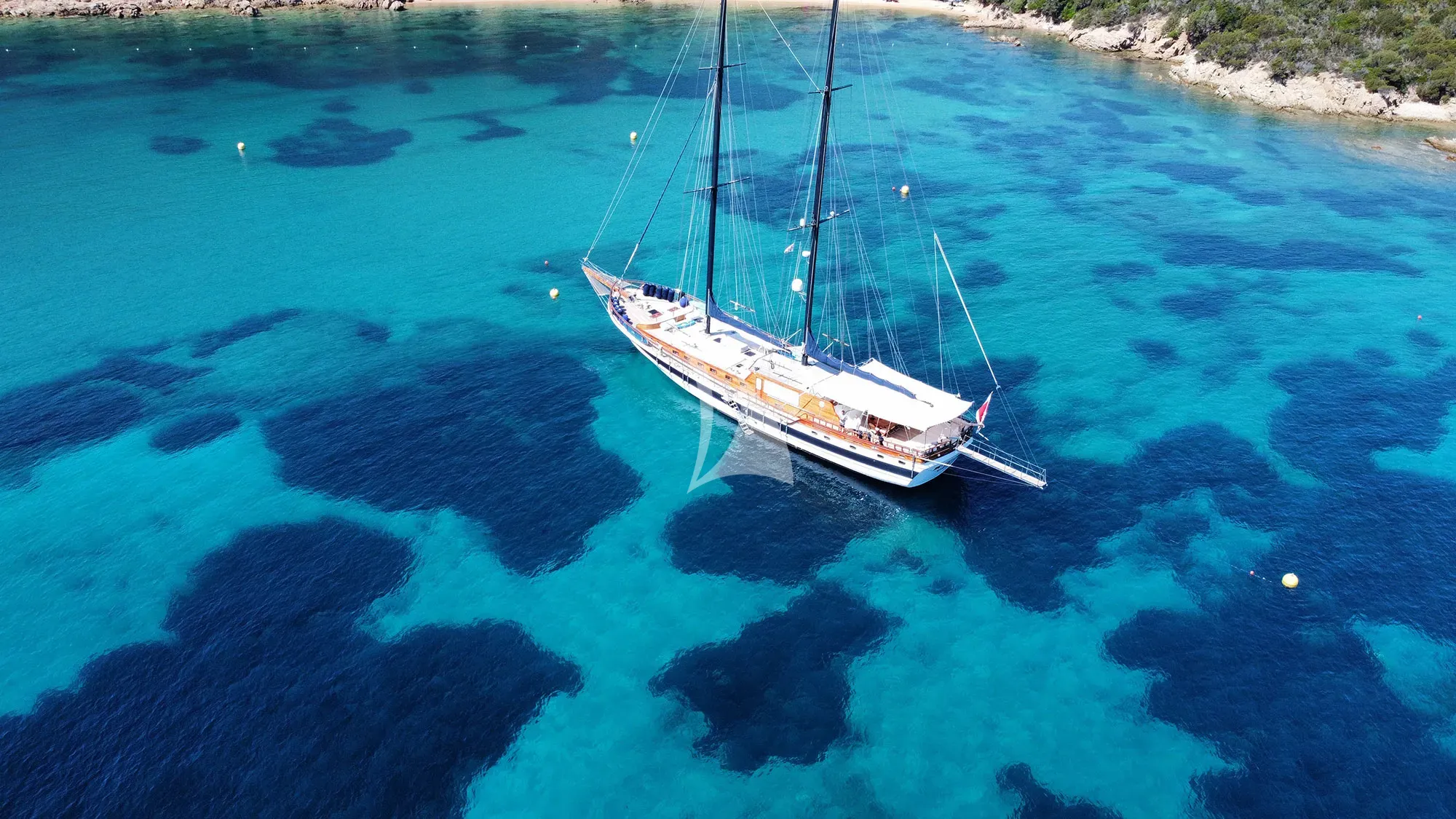 ELIANORA