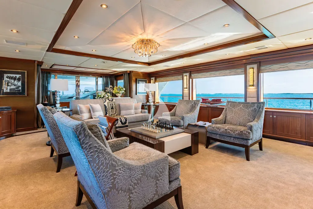 OCEAN CLUB
