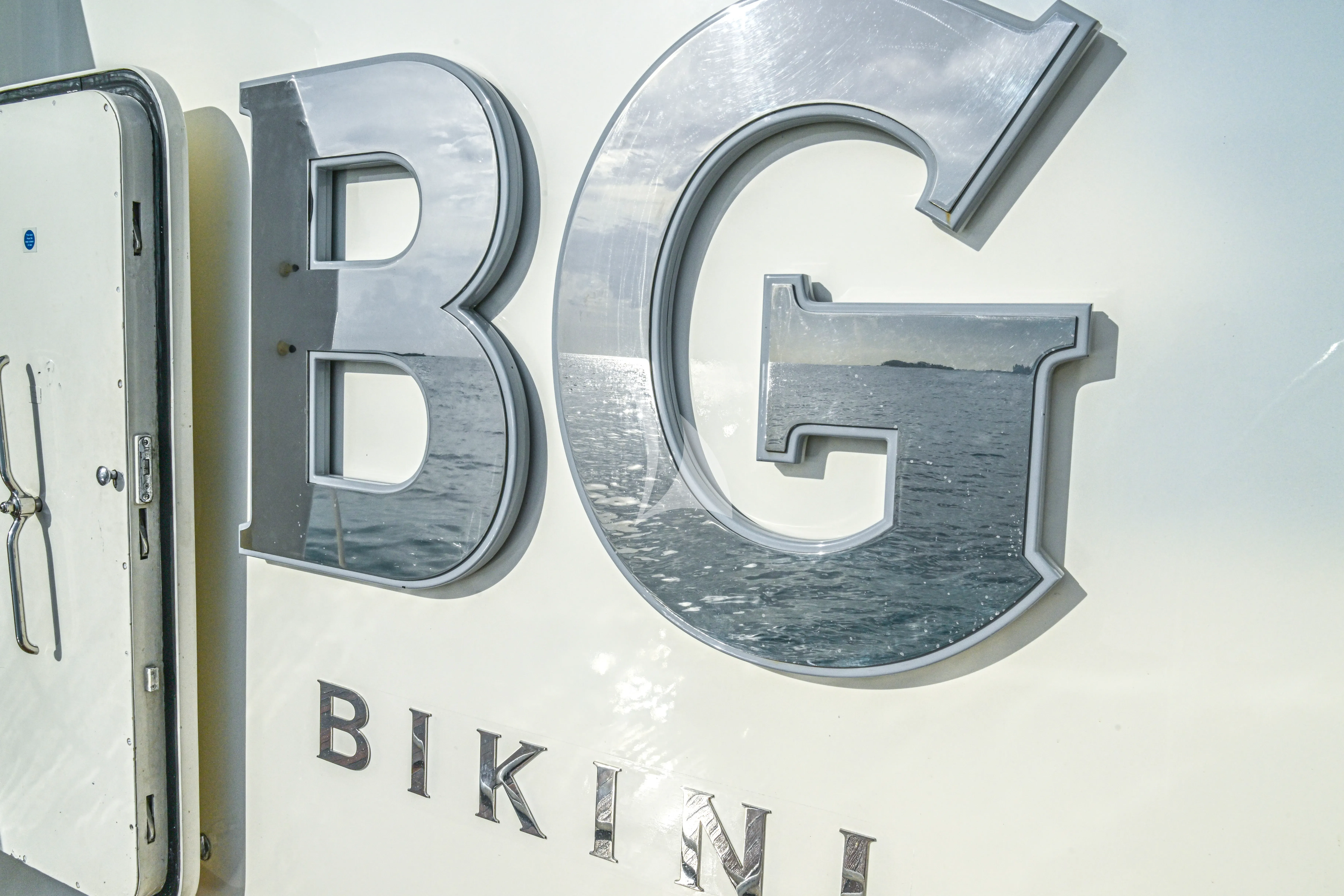 BG
