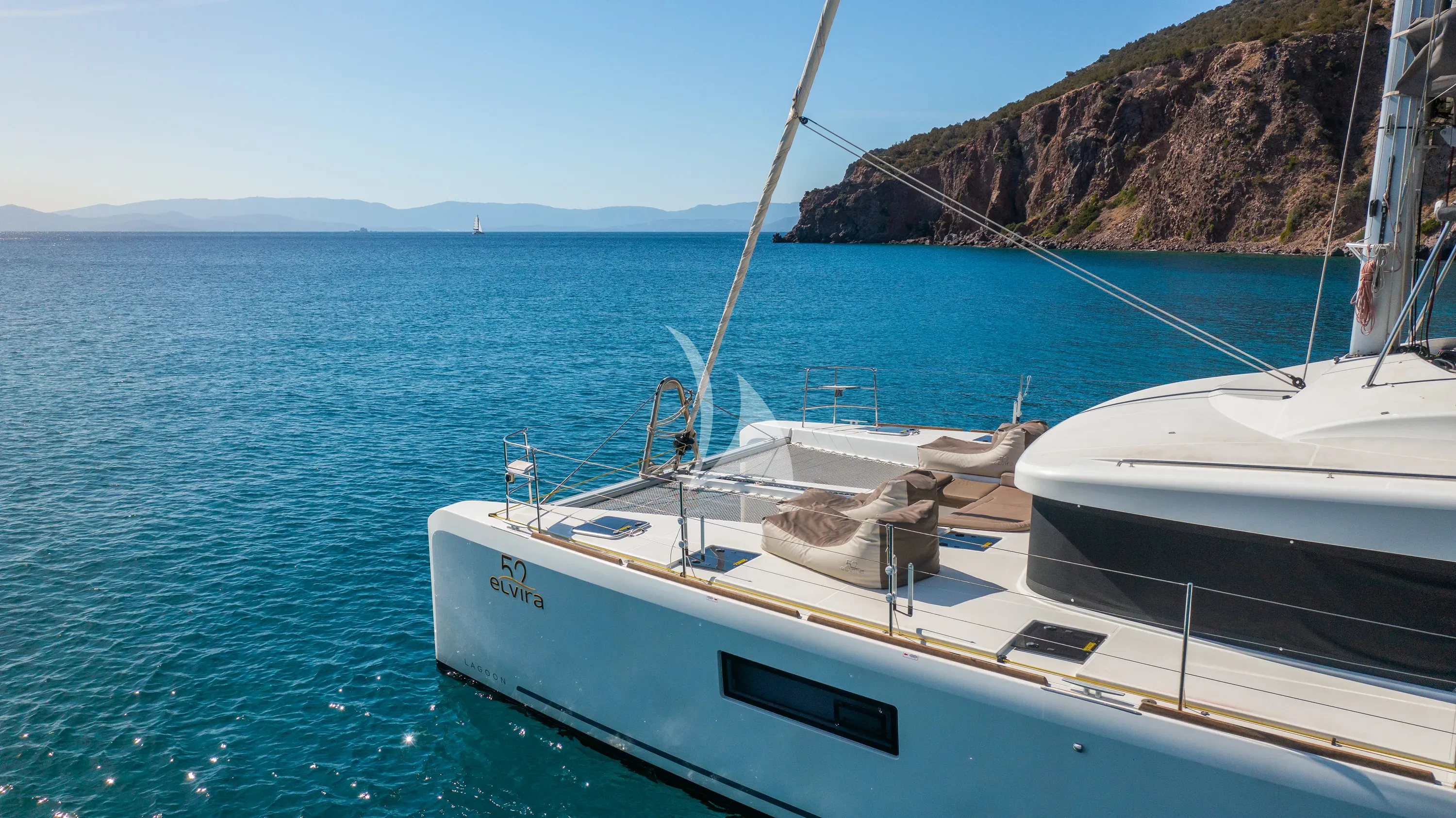 ELVIRA 52